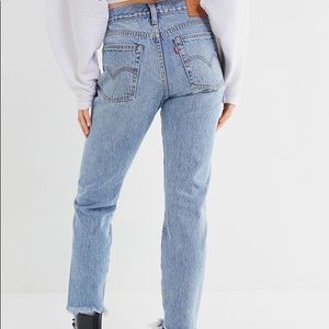 Levi’s wedgie Icon Jean size 24